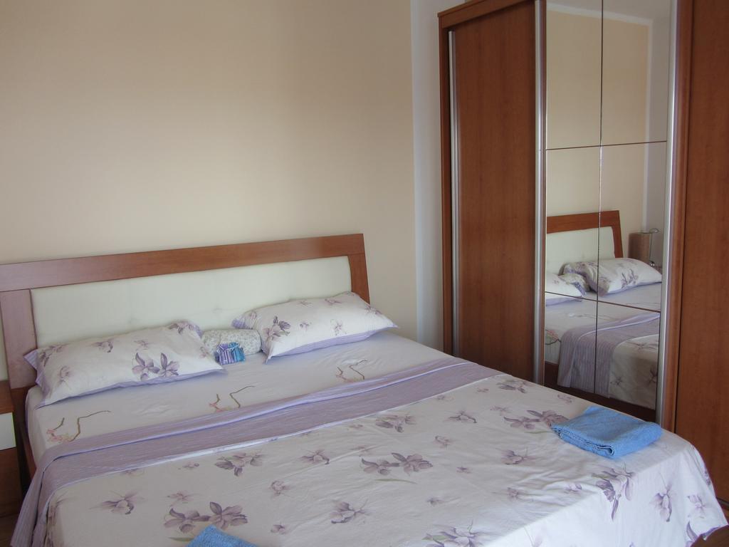 Apartments Dilja มาลินสกา ห้อง รูปภาพ