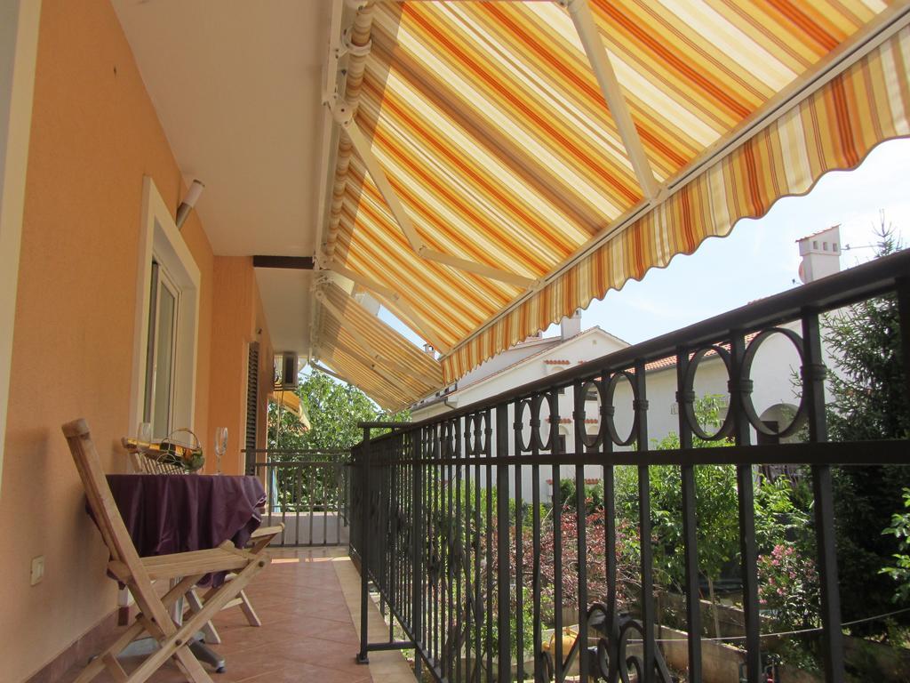Apartments Dilja มาลินสกา ห้อง รูปภาพ