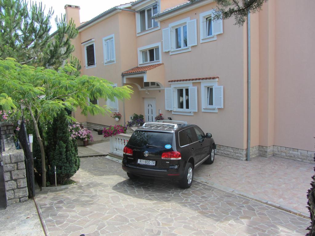 Apartments Dilja มาลินสกา ภายนอก รูปภาพ
